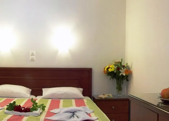 Plaka Hotel I